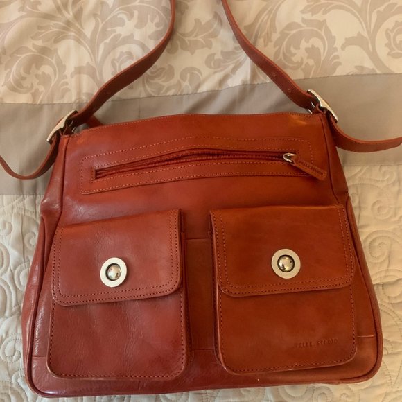 Wilson Leather large red handbag - Picture 2 of 3